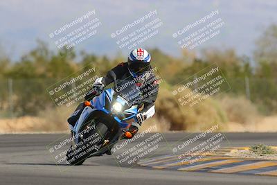 media/Nov-05-2022-SoCal Trackdays (Sat) [[f8d9b725ab]]/Turn 2 (1120am)/